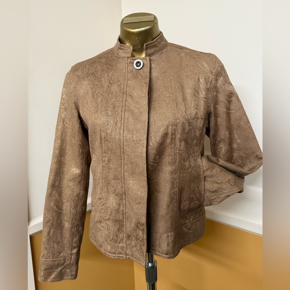 Chico’s size 0 (small/4) bronze ladies jacket